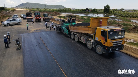 Các dự án trọng điểm chậm tiến độ ra sao mà Thủ tướng phải lệnh quyết liệt? - Ảnh 1. Các dự án trọng điểm chậm tiến độ ra sao mà Thủ tướng phải lệnh quyết liệt? - Ảnh 1.