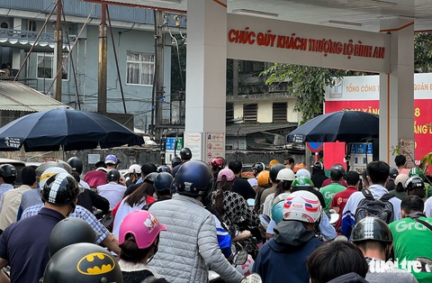 Hà Nội đề nghị rút giấy phép kinh doanh xăng dầu của một doanh nghiệp - Ảnh 1. Hà Nội đề nghị rút giấy phép kinh doanh xăng dầu của một doanh nghiệp - Ảnh 1.