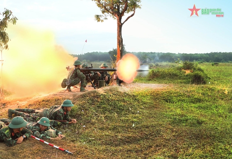 Quân chủng Phòng không - Không quân diễn tập bắn đạn thật năm 2022 - Ảnh 9. Quân chủng Phòng không - Không quân diễn tập bắn đạn thật năm 2022 - Ảnh 9.