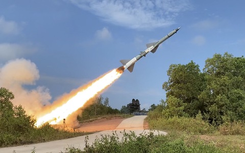 Quân chủng Phòng không - Không quân diễn tập bắn đạn thật năm 2022 - Ảnh 1. Quân chủng Phòng không - Không quân diễn tập bắn đạn thật năm 2022 - Ảnh 1.
