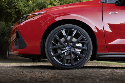 Subaru Impreza đời mới ra mắt: Bản thấp nhất vẫn đủ gói an toàn - Ảnh 10. Subaru Impreza đời mới ra mắt: Bản thấp nhất vẫn đủ gói an toàn - Ảnh 10.