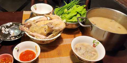 Cháo gà sáng mùng một - Ảnh 1. Cháo gà sáng mùng một - Ảnh 1.