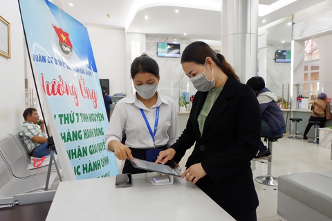 Tham mưu tốt - Dân vận khéo: Tìm cách tăng chỉ số hài lòng của người dân - Ảnh 1. Tham mưu tốt - Dân vận khéo: Tìm cách tăng chỉ số hài lòng của người dân - Ảnh 1.