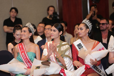 Dàn hoa hậu quốc tế đi vài đường tại họp báo khởi động Miss Charm 2023 - Ảnh 1. Dàn hoa hậu quốc tế đi vài đường tại họp báo khởi động Miss Charm 2023 - Ảnh 1.