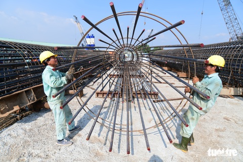 Dồn nguồn lực cho Đông Nam Bộ - Ảnh 3. Dồn nguồn lực cho Đông Nam Bộ - Ảnh 3.