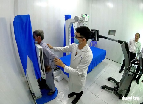 Đưa trí tuệ nhân tạo ra chăm sóc sức khỏe cho bà con đảo Thạnh An - Ảnh 1. Đưa trí tuệ nhân tạo ra chăm sóc sức khỏe cho bà con đảo Thạnh An - Ảnh 1.