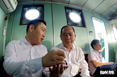 Đưa trí tuệ nhân tạo ra chăm sóc sức khỏe cho bà con đảo Thạnh An - Ảnh 8. Đưa trí tuệ nhân tạo ra chăm sóc sức khỏe cho bà con đảo Thạnh An - Ảnh 8.