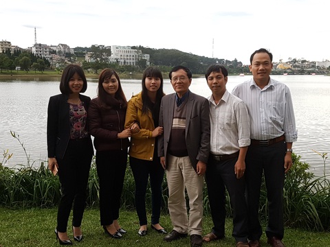 Cám ơn thầy Huỳnh Như Phương, người thầy khiêm nhường, dạy tôi lòng biết ơn - Ảnh 2. Cám ơn thầy Huỳnh Như Phương, người thầy khiêm nhường, dạy tôi lòng biết ơn - Ảnh 2.