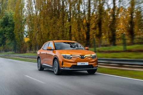 VinFast nhận đơn hàng hơn 2.500 xe VF8 và VF9 của Autonomy - Ảnh 2. VinFast nhận đơn hàng hơn 2.500 xe VF8 và VF9 của Autonomy - Ảnh 2.