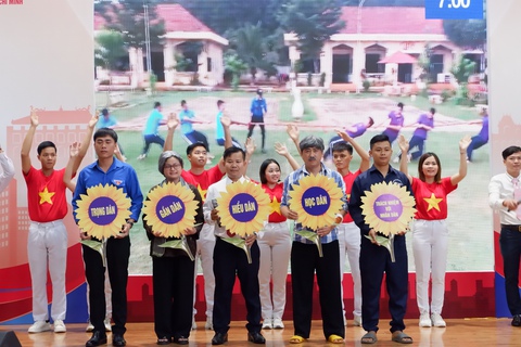 Tham mưu tốt - Dân vận khéo: Sôi nổi chung kết xếp hạng bảng A - Ảnh 2. Tham mưu tốt - Dân vận khéo: Sôi nổi chung kết xếp hạng bảng A - Ảnh 2.