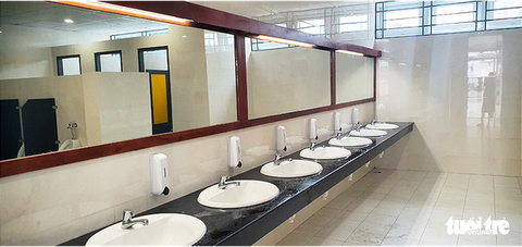 Phản hồi cuối tuần: Nhiều hoạt động tri ân thầy cô; Chung tay để có nhà vệ sinh công cộng sạch đẹp - Ảnh 3. Phản hồi cuối tuần: Nhiều hoạt động tri ân thầy cô; Chung tay để có nhà vệ sinh công cộng sạch đẹp - Ảnh 3.