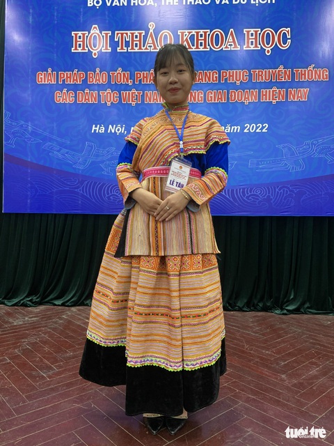 Vì sao người dân tộc thiểu số không mặc trang phục truyền thống? - Ảnh 2. Vì sao người dân tộc thiểu số không mặc trang phục truyền thống? - Ảnh 2.