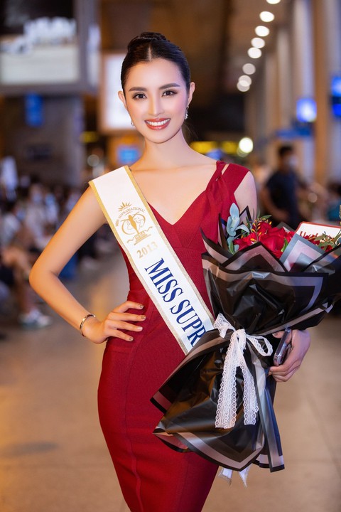 Hoa hậu Siêu quốc gia Mutya Datul lấn sân làm vedette show thời trang Việt - Ảnh 2. Hoa hậu Siêu quốc gia Mutya Datul lấn sân làm vedette show thời trang Việt - Ảnh 2.