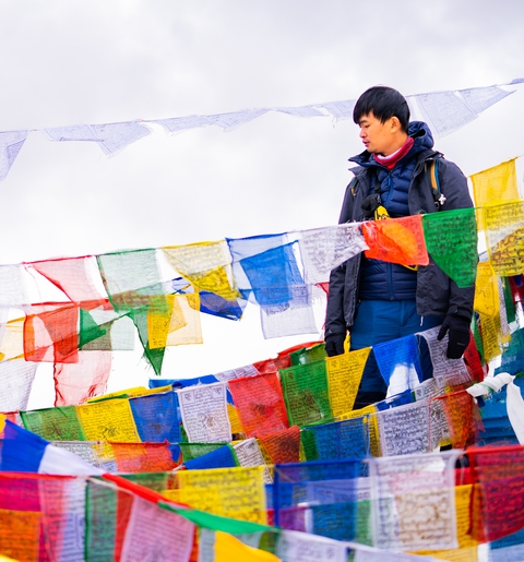 Chạy xe máy dưới núi tuyết tại Ladakh và kỷ niệm lạc đường trong đêm của travel blogger Việt - Ảnh 17. Chạy xe máy dưới núi tuyết tại Ladakh và kỷ niệm lạc đường trong đêm của travel blogger Việt - Ảnh 17.