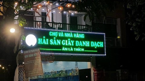 Ảnh vui 2-11: Bán sổ đất mà như bán rau vậy đó! - Ảnh 5. Ảnh vui 2-11: Bán sổ đất mà như bán rau vậy đó! - Ảnh 5.