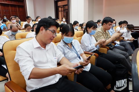 12 thí sinh vào thi chung kết xếp hạng Tham mưu tốt - Dân vận khéo - Ảnh 2. 12 thí sinh vào thi chung kết xếp hạng Tham mưu tốt - Dân vận khéo - Ảnh 2.