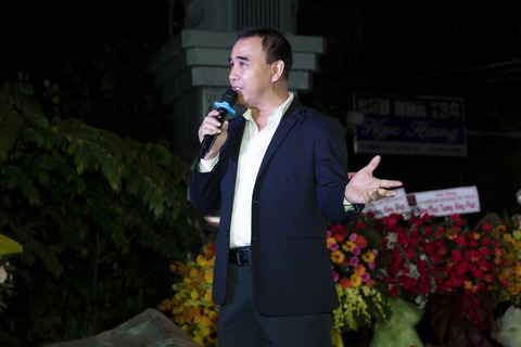 Quyền Linh quyết khởi nghiệp để... phục vụ cộng đồng - Ảnh 1. Quyền Linh quyết khởi nghiệp để... phục vụ cộng đồng - Ảnh 1.