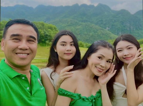 Quyền Linh quyết khởi nghiệp để... phục vụ cộng đồng - Ảnh 3. Quyền Linh quyết khởi nghiệp để... phục vụ cộng đồng - Ảnh 3.