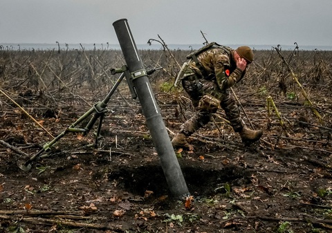 Nga cáo buộc Ukraine pháo kích nhà máy điện hạt nhân Zaporizhzhia - Ảnh 1. Nga cáo buộc Ukraine pháo kích nhà máy điện hạt nhân Zaporizhzhia - Ảnh 1.