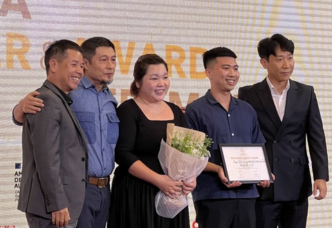 10 năm Gặp gỡ mùa thu: Phan Đăng Di thề không làm tiền nữa - Ảnh 3. 10 năm Gặp gỡ mùa thu: Phan Đăng Di thề không làm tiền nữa - Ảnh 3.