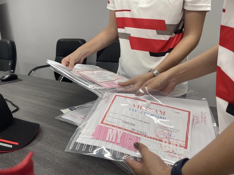 Đội đua Việt Nam lái xe vượt hơn 1.000km sang Thái Lan - Ảnh 13. Đội đua Việt Nam lái xe vượt hơn 1.000km sang Thái Lan - Ảnh 13.