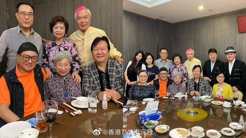 ‘Bà hoàng phim ma Hong Kong La Lan được tài tử Hồ Phong cầu hôn ở tuổi 88 - Ảnh 3. ‘Bà hoàng phim ma Hong Kong La Lan được tài tử Hồ Phong cầu hôn ở tuổi 88 - Ảnh 3.