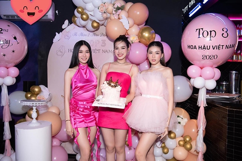 Ảnh vui sao Việt 21-11: Dương Hoàng Yến tuyển người yêu - Ảnh 2. Ảnh vui sao Việt 21-11: Dương Hoàng Yến tuyển người yêu - Ảnh 2.