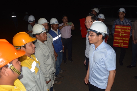 Kiểm tra cao tốc chậm tiến độ, Bộ trưởng Nguyễn Văn Thắng yêu cầu tìm ngay giải pháp - Ảnh 1. Kiểm tra cao tốc chậm tiến độ, Bộ trưởng Nguyễn Văn Thắng yêu cầu tìm ngay giải pháp - Ảnh 1.