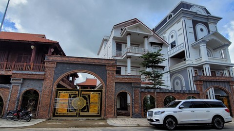Đại gia xây biệt phủ trên đất lúa, đất nhà nước: Nôn nóng nên biết sai vẫn làm - Ảnh 1. Đại gia xây biệt phủ trên đất lúa, đất nhà nước: Nôn nóng nên biết sai vẫn làm - Ảnh 1.