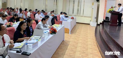 Không công bố quốc tế theo cách ký kết, nhờ vả lực lượng bên ngoài - Ảnh 2. Không công bố quốc tế theo cách ký kết, nhờ vả lực lượng bên ngoài - Ảnh 2.