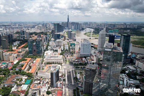 Tin sáng 21-11: Miền Trung và Nam Bộ mưa lớn đầu tuần; Đường dây nóng tố giác cá độ mùa World Cup - Ảnh 2. Tin sáng 21-11: Miền Trung và Nam Bộ mưa lớn đầu tuần; Đường dây nóng tố giác cá độ mùa World Cup - Ảnh 2.
