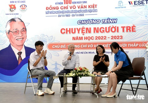 Chuyện truyền lửa ở ngôi trường mang tên cố Thủ tướng Võ Văn Kiệt - Ảnh 5. Chuyện truyền lửa ở ngôi trường mang tên cố Thủ tướng Võ Văn Kiệt - Ảnh 5.