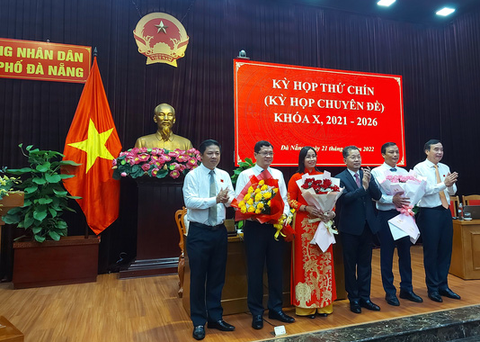 Bầu 2 phó chủ tịch, miễn nhiệm 1 phó chủ tịch HĐND TP Đà Nẵng - Ảnh 1. Bầu 2 phó chủ tịch, miễn nhiệm 1 phó chủ tịch HĐND TP Đà Nẵng - Ảnh 1.