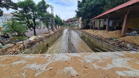 Ghềnh Ráng sau trận ngập lịch sử: Tài sản người dân hư hỏng quá lớn - Ảnh 4. Ghềnh Ráng sau trận ngập lịch sử: Tài sản người dân hư hỏng quá lớn - Ảnh 4.