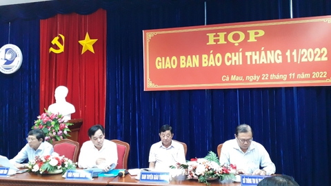Vụ ngư dân bị hành hạ dã man: Đưa bị hại giám định thương tật - Ảnh 1. Vụ ngư dân bị hành hạ dã man: Đưa bị hại giám định thương tật - Ảnh 1.