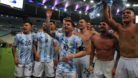 Messi và những cận vệ trung thành - Ảnh 3. Messi và những cận vệ trung thành - Ảnh 3.