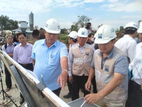 Cầu Châu Đốc sẽ kết nối 3 tỉnh giúp cù lao Tân Châu tăng tốc phát triển - Ảnh 1. Cầu Châu Đốc sẽ kết nối 3 tỉnh giúp cù lao Tân Châu tăng tốc phát triển - Ảnh 1.