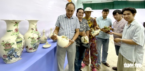 Về Lái Thiêu xem gốm Nam Bộ - Ảnh 5. Về Lái Thiêu xem gốm Nam Bộ - Ảnh 5.