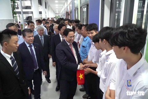 Lãnh đạo Đảng, Nhà nước và Quốc hội dâng hương, hoa cố Thủ tướng Võ Văn Kiệt - Ảnh 3. Lãnh đạo Đảng, Nhà nước và Quốc hội dâng hương, hoa cố Thủ tướng Võ Văn Kiệt - Ảnh 3.