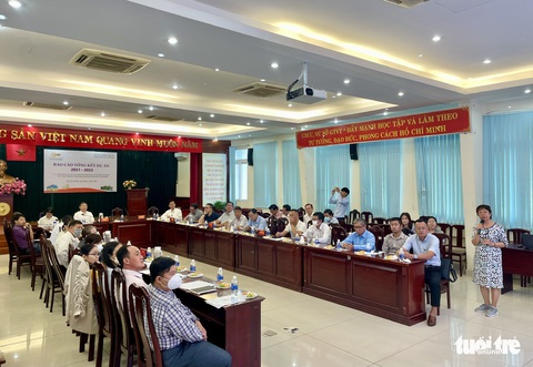 Đưa nội dung không hút thuốc lá nơi công cộng vào tiêu chí thi đua - Ảnh 1. Đưa nội dung không hút thuốc lá nơi công cộng vào tiêu chí thi đua - Ảnh 1.