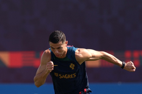 Ronaldo, Man Utd, màn kịch điên rồ và ván cược quyết định tại World Cup 2022 - Ảnh 4. Ronaldo, Man Utd, màn kịch điên rồ và ván cược quyết định tại World Cup 2022 - Ảnh 4.