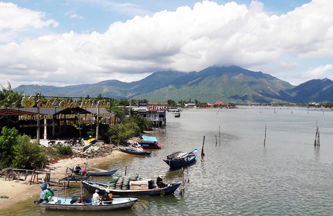 Dừng mọi thủ tục đối với 2.385 thửa đất liên quan hiến đất mở đường ở Cam Lâm, Khánh Hòa - Ảnh 1. Dừng mọi thủ tục đối với 2.385 thửa đất liên quan hiến đất mở đường ở Cam Lâm, Khánh Hòa - Ảnh 1.
