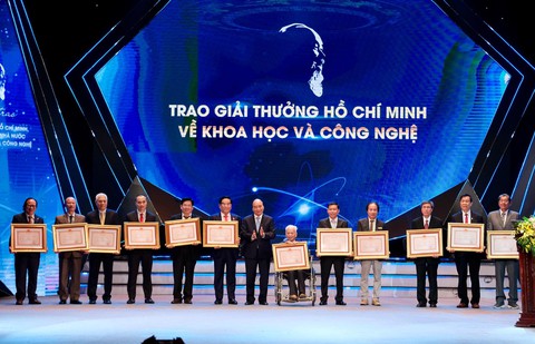 29 công trình khoa học được tặng Giải thưởng Hồ Chí Minh, Giải thưởng Nhà nước - Ảnh 4. 29 công trình khoa học được tặng Giải thưởng Hồ Chí Minh, Giải thưởng Nhà nước - Ảnh 4.