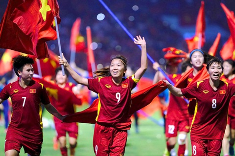 Hot girl nóng cùng World Cup: Nhà đài hãy lắng nghe ý kiến của khán giả! - Ảnh 2. Hot girl nóng cùng World Cup: Nhà đài hãy lắng nghe ý kiến của khán giả! - Ảnh 2.
