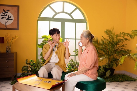 Tung MV Tết là đông mới vui, Đức Phúc và GDucky ăn Tết sớm nhất V-pop - Ảnh 5. Tung MV Tết là đông mới vui, Đức Phúc và GDucky ăn Tết sớm nhất V-pop - Ảnh 5.