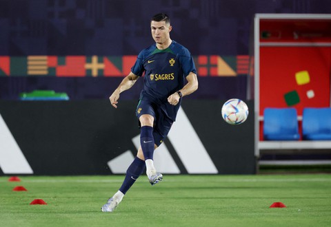 Chờ Ronaldo và Neymar bùng nổ - Ảnh 1. Chờ Ronaldo và Neymar bùng nổ - Ảnh 1.