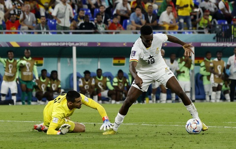 Ronaldo ghi bàn, Bồ Đào Nha thắng nghẹt thở Ghana - Ảnh 2. Ronaldo ghi bàn, Bồ Đào Nha thắng nghẹt thở Ghana - Ảnh 2.