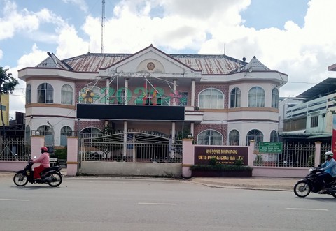 Nhiều cán bộ ở quận Ô Môn - Cần Thơ - sai phạm trong thi hành công vụ - Ảnh 1. Nhiều cán bộ ở quận Ô Môn - Cần Thơ - sai phạm trong thi hành công vụ - Ảnh 1.