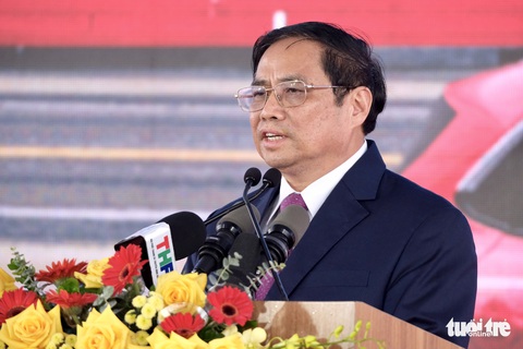 Thủ tướng Phạm Minh Chính dự lễ xuất khẩu lô xe điện VF 8 sang Mỹ - Ảnh 2. Thủ tướng Phạm Minh Chính dự lễ xuất khẩu lô xe điện VF 8 sang Mỹ - Ảnh 2.