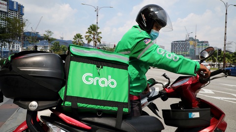 Singapore cho phép người lao động tự do hưởng trợ cấp lao động, lương hưu - Ảnh 1. Singapore cho phép người lao động tự do hưởng trợ cấp lao động, lương hưu - Ảnh 1.